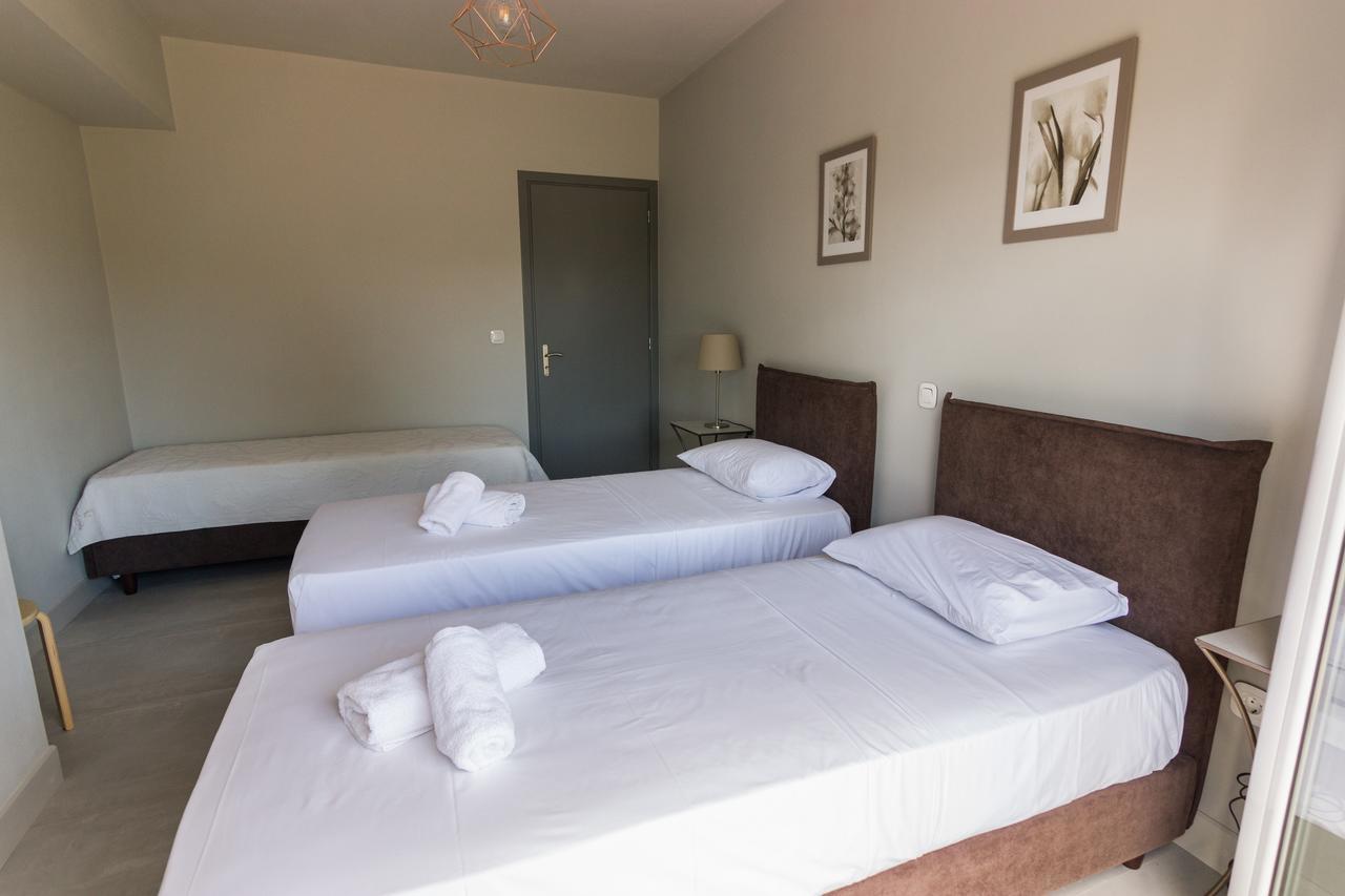 Amera - Troumpas Family Apartments ليونِذيو المظهر الخارجي الصورة